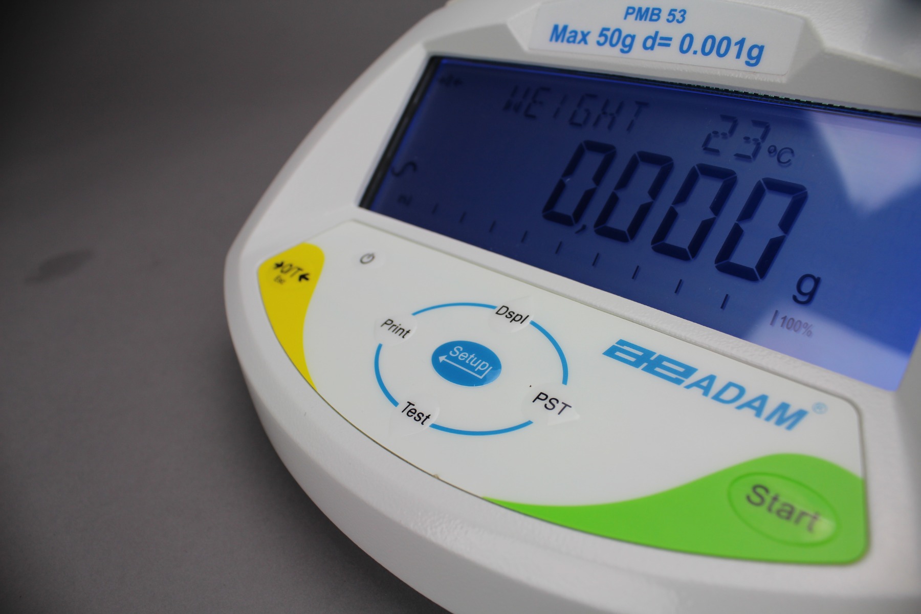 PMB Moisture Analysers display